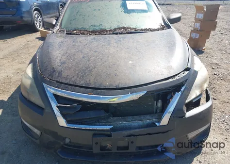 2015 Nissan Altima 2.5 S from USA, damaged, VIN 1N4AL3APXFN324695